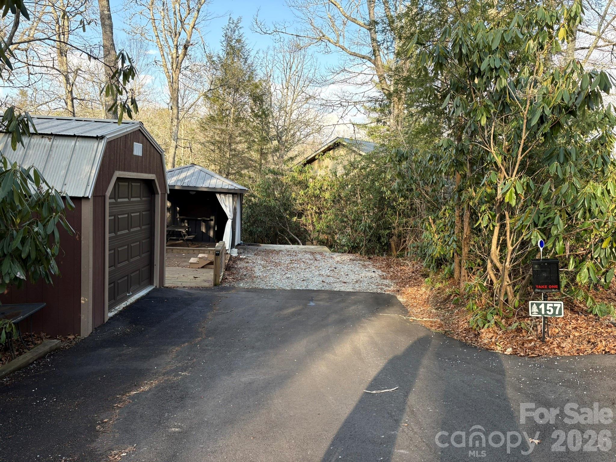 157 Hemlock Loop Newland NC 28657