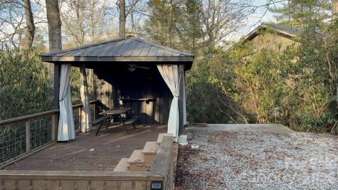 157 Hemlock Loop Newland NC 28657