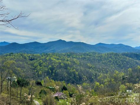 000 Sunset Mountain Road Bakersville NC 28705