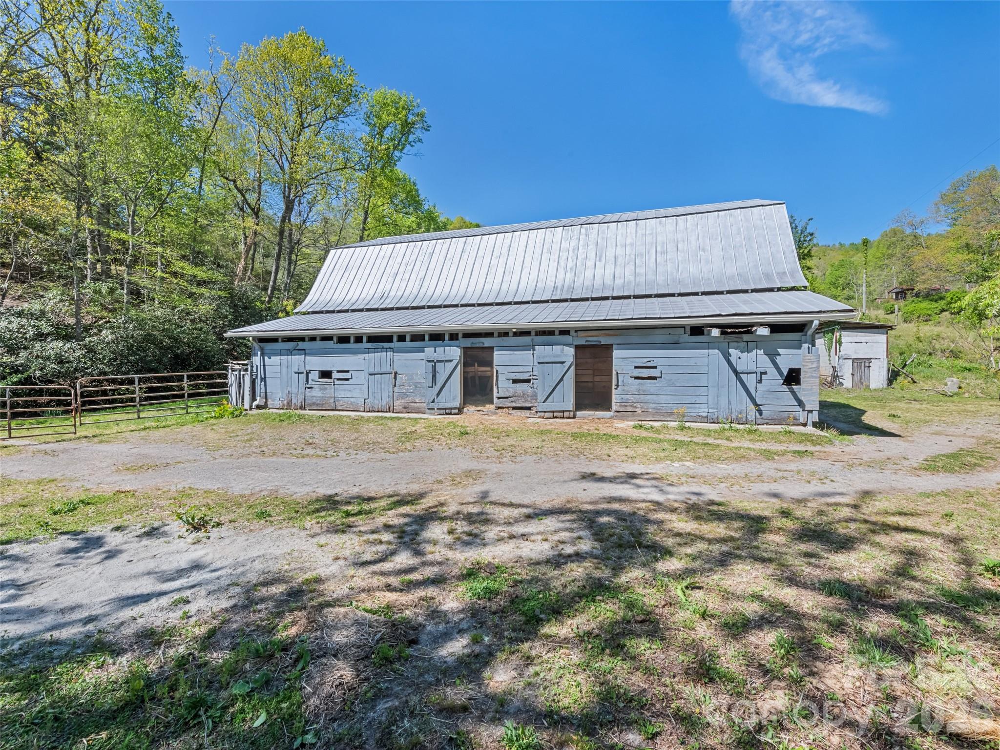 1372 Sand Branch Road Black Mountain NC 28711