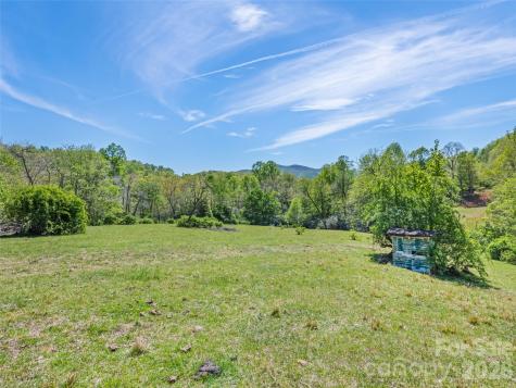 1372 Sand Branch Road Black Mountain NC 28711