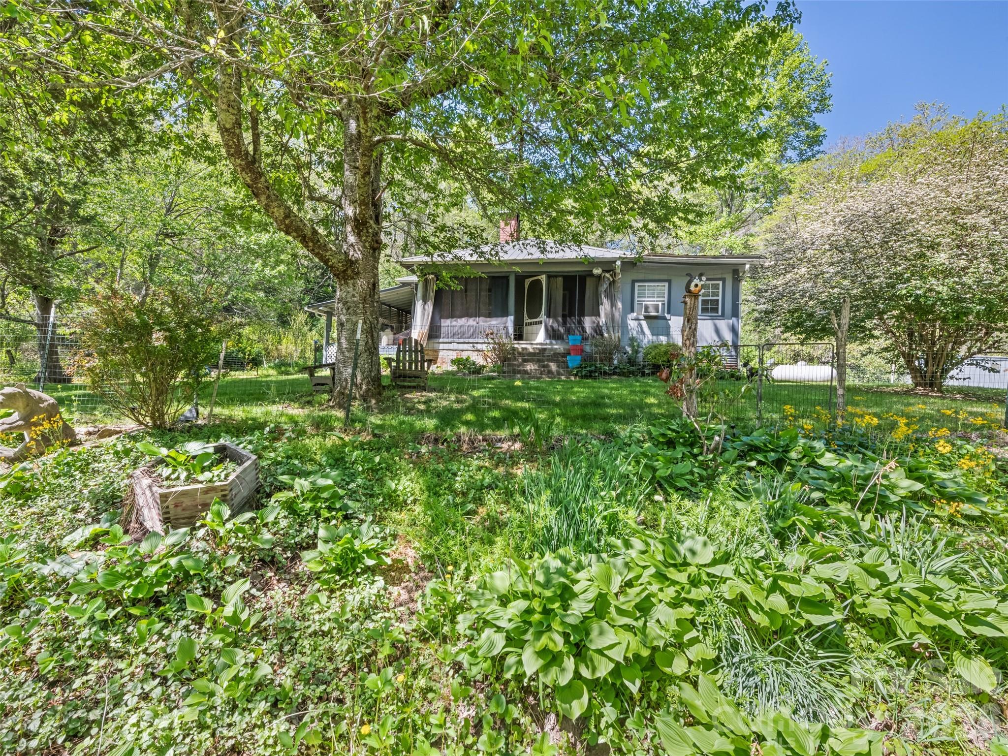 1372 Sand Branch Road Black Mountain NC 28711
