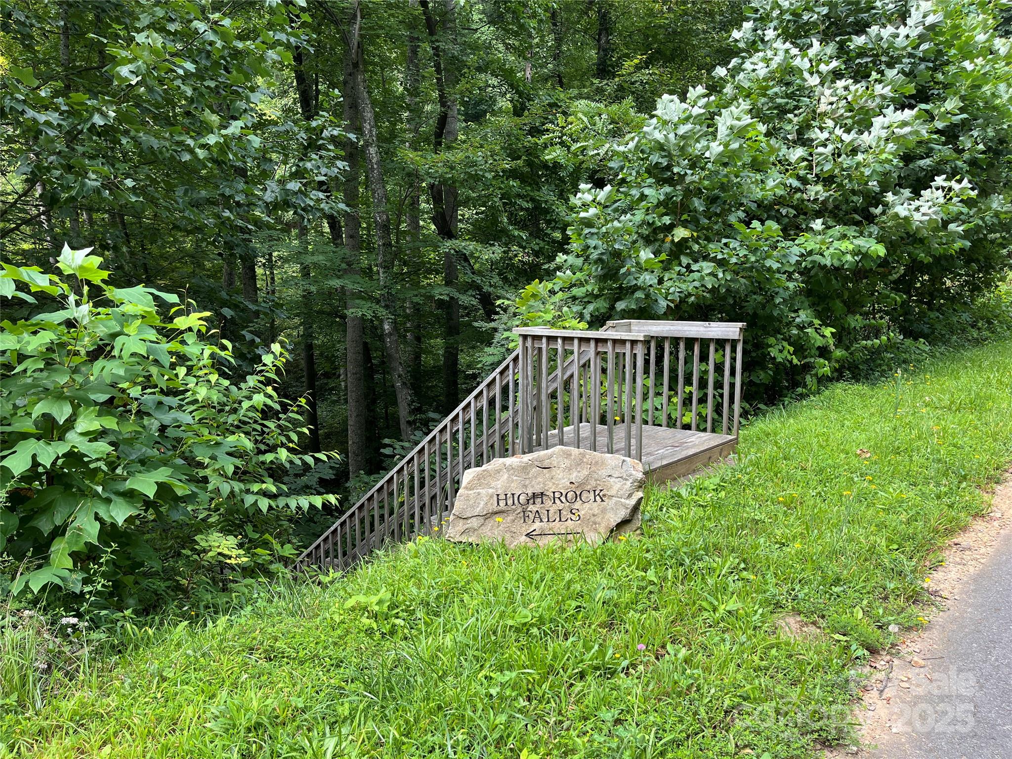 4 Summit View Drive Canton NC 28716