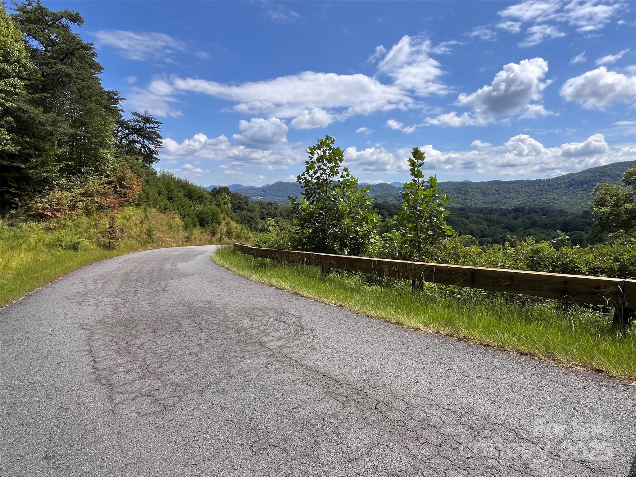 4 Summit View Drive Canton NC 28716