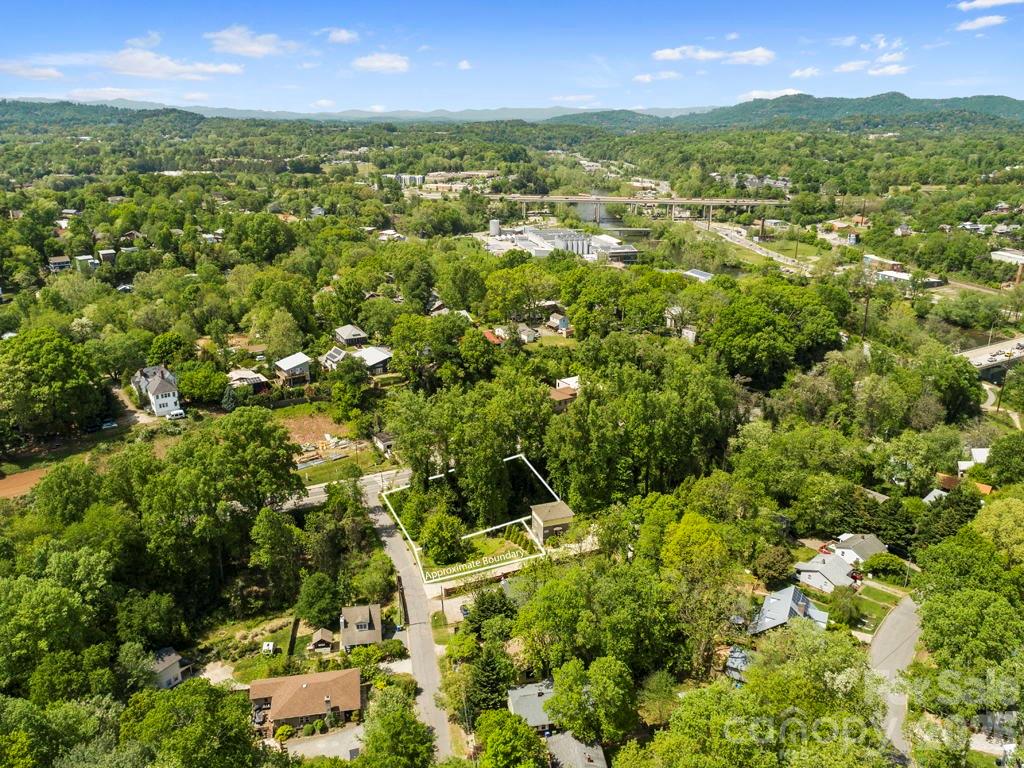 9999 Euclid Boulevard Asheville NC 28806