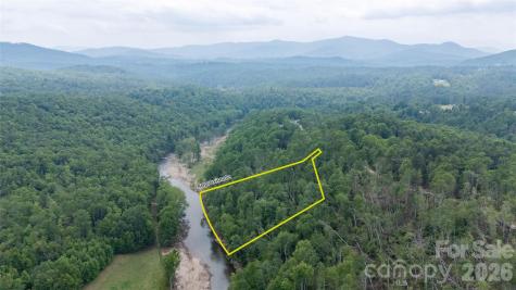 000 Vaughn Road Spruce Pine NC 28777