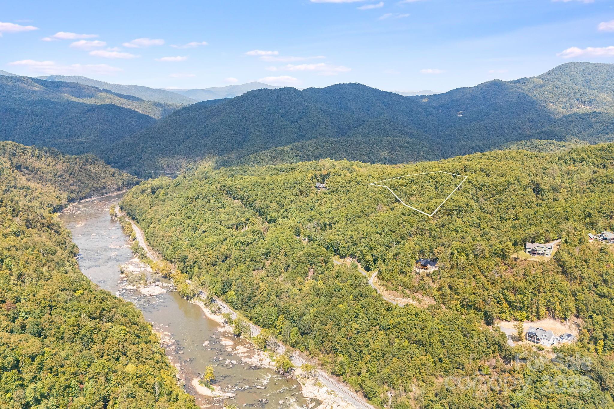 111 Wild Turkey Loop Marshall NC 28753