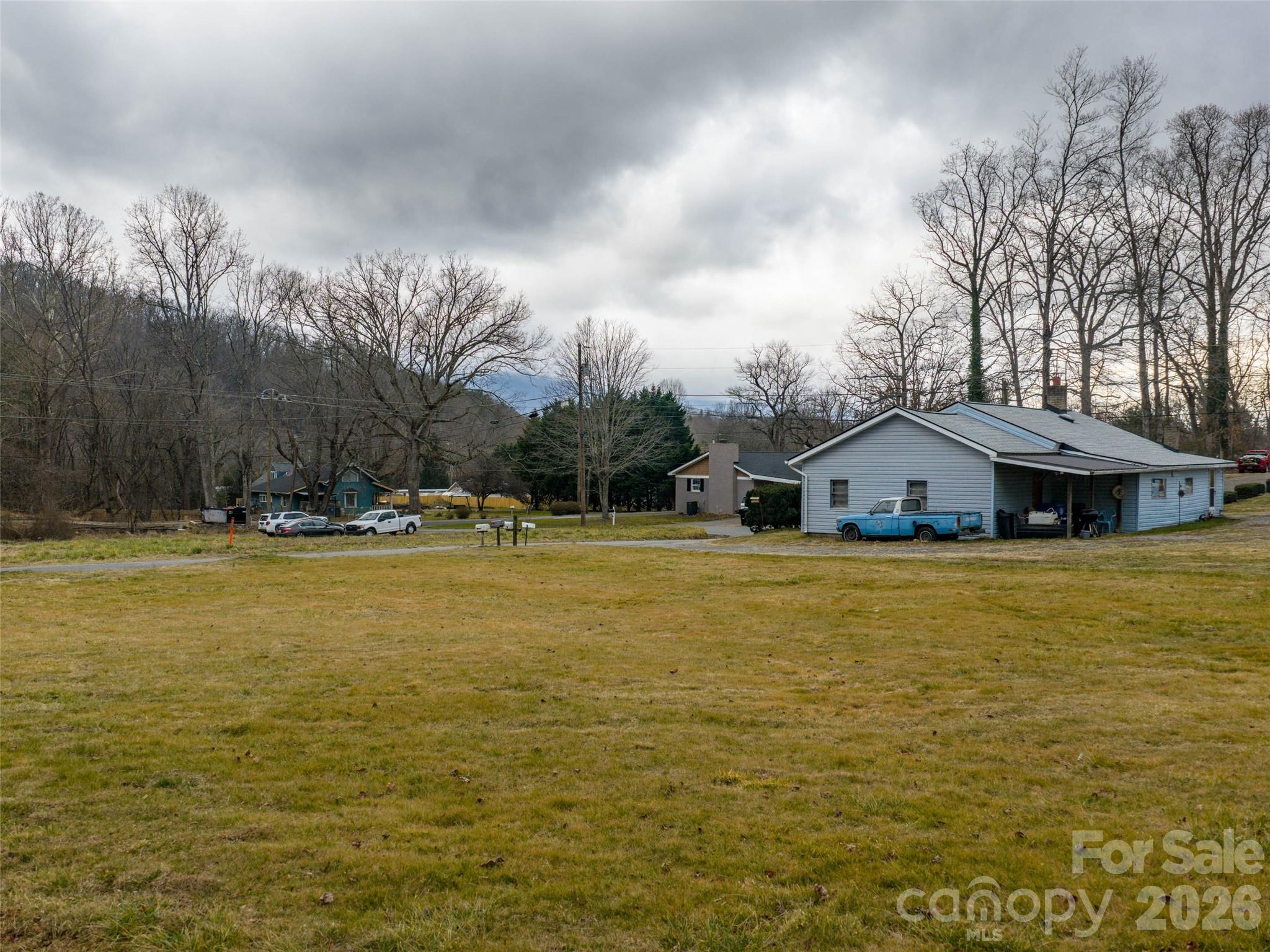 99999 Brooks Cove Road Black Mountain NC 28711