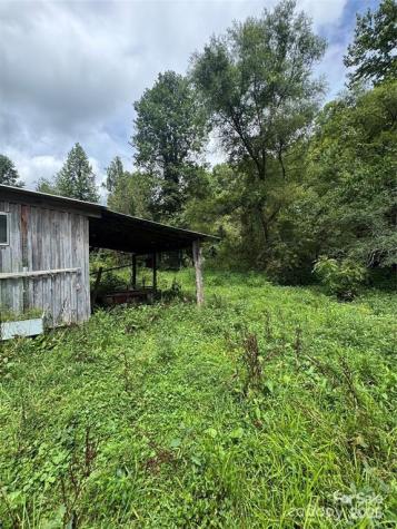 4938 Nc 90 Highway Collettsville NC 28611