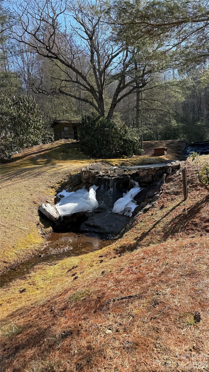 207 Receptive Drive Glenville NC 28736