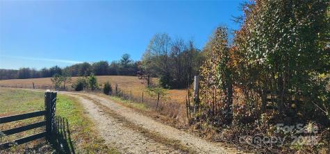 151 Cobb Road Blacksburg SC 29702