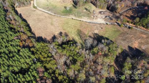 151 Cobb Road Blacksburg SC 29702