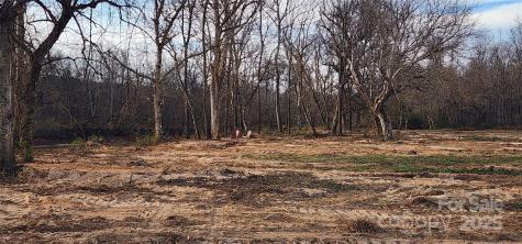 151 Cobb Road Blacksburg SC 29702