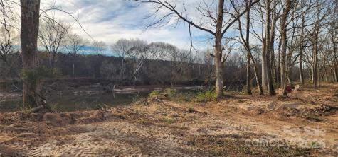 151 Cobb Road Blacksburg SC 29702