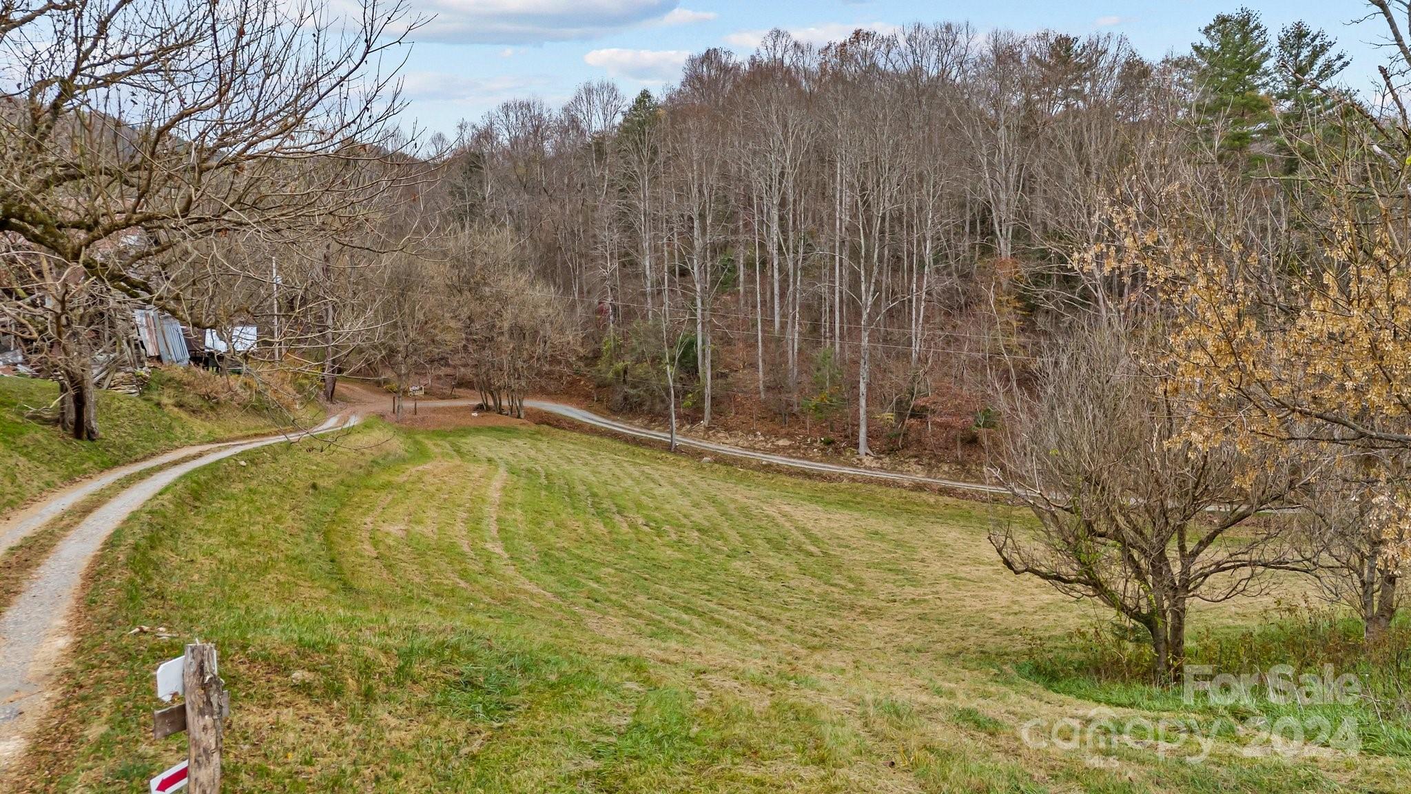 222 Indigo Bunting Lane Marshall NC 28753