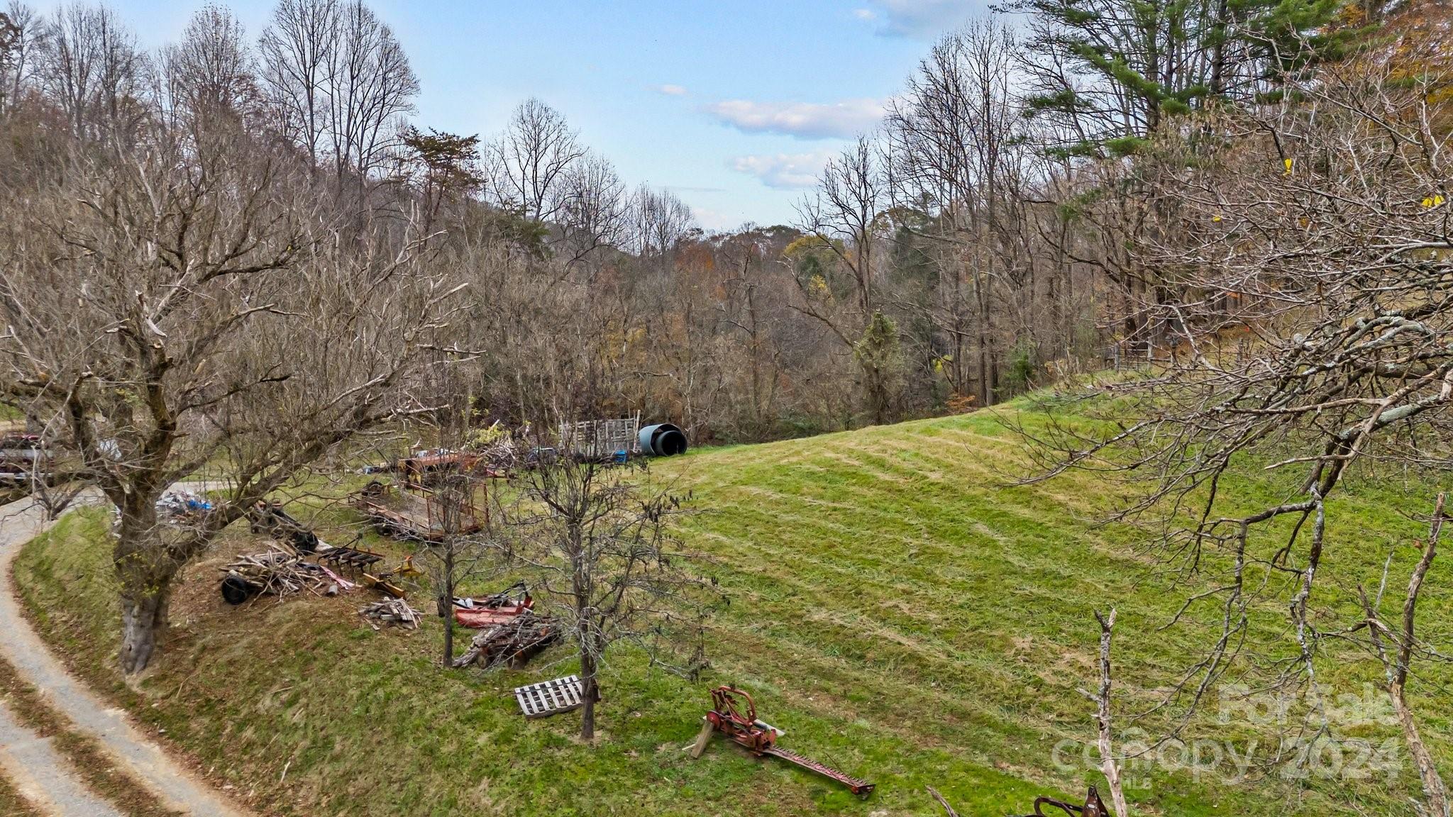 222 Indigo Bunting Lane Marshall NC 28753