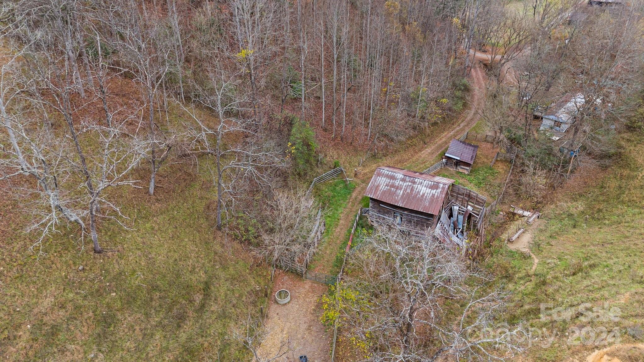 222 Indigo Bunting Lane Marshall NC 28753