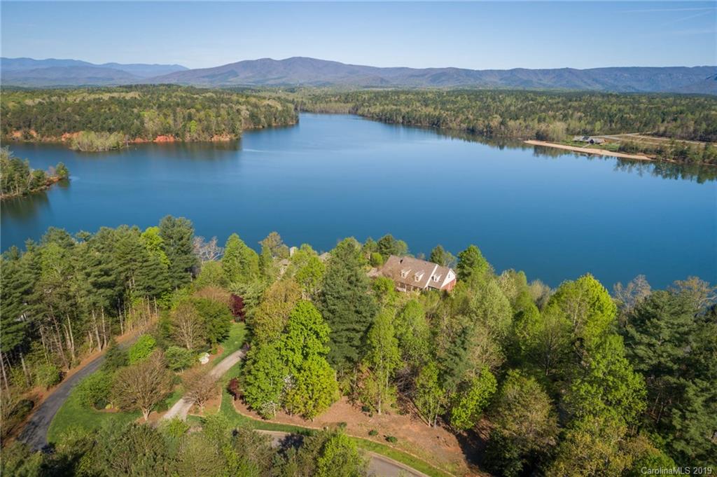 2254 Lake Forest Cove Nebo NC 28761