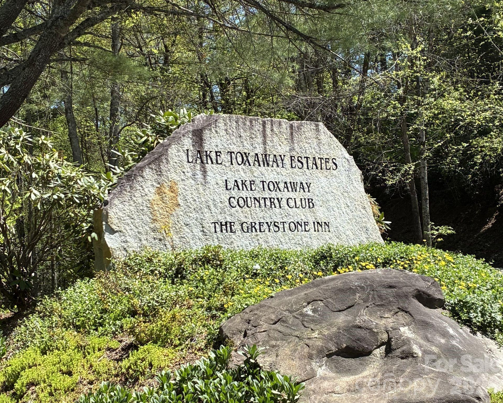 P 2 L020rv Toxaway Cliff Lake Toxaway NC 28747