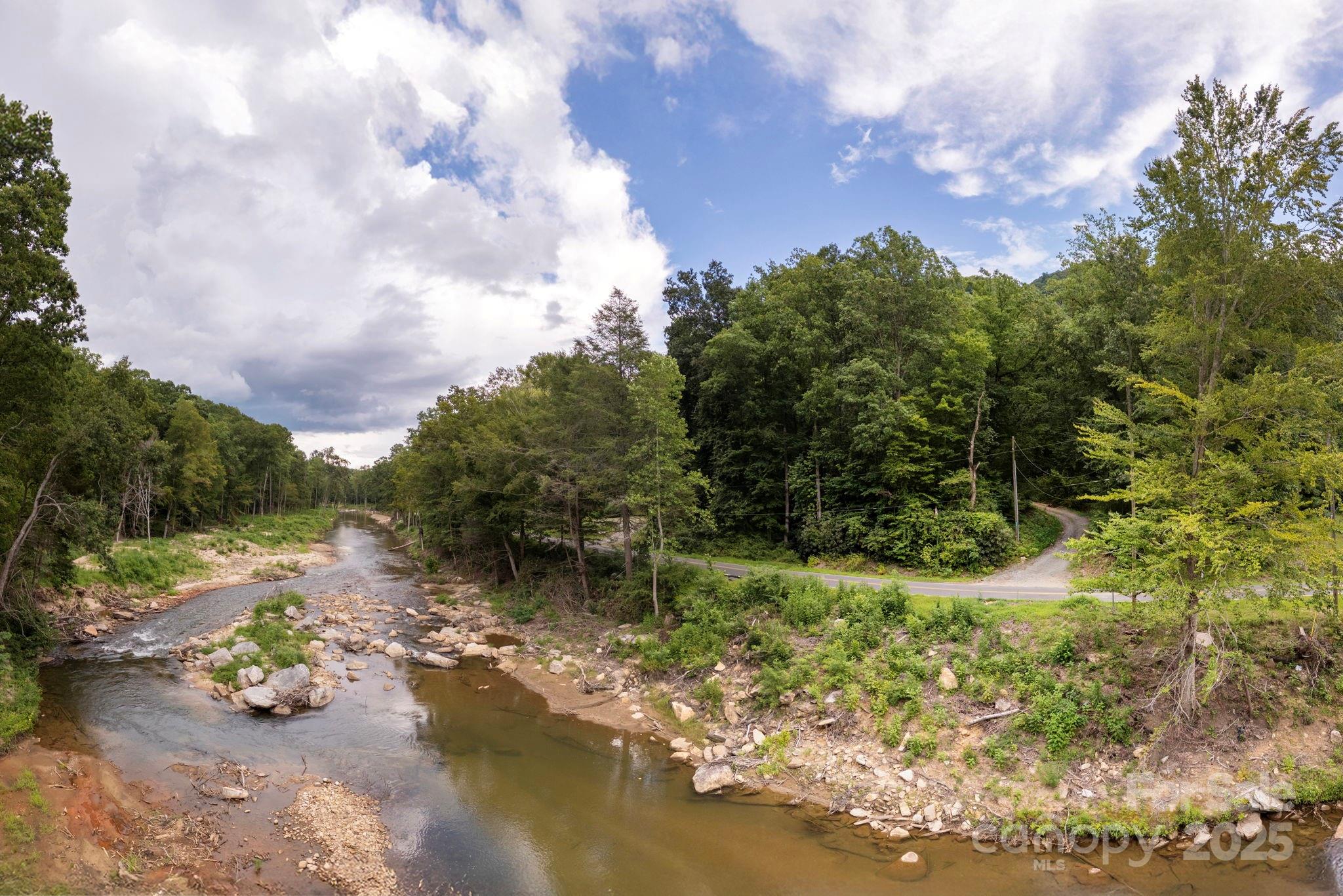 000 Green River Cove Road Saluda NC 28773