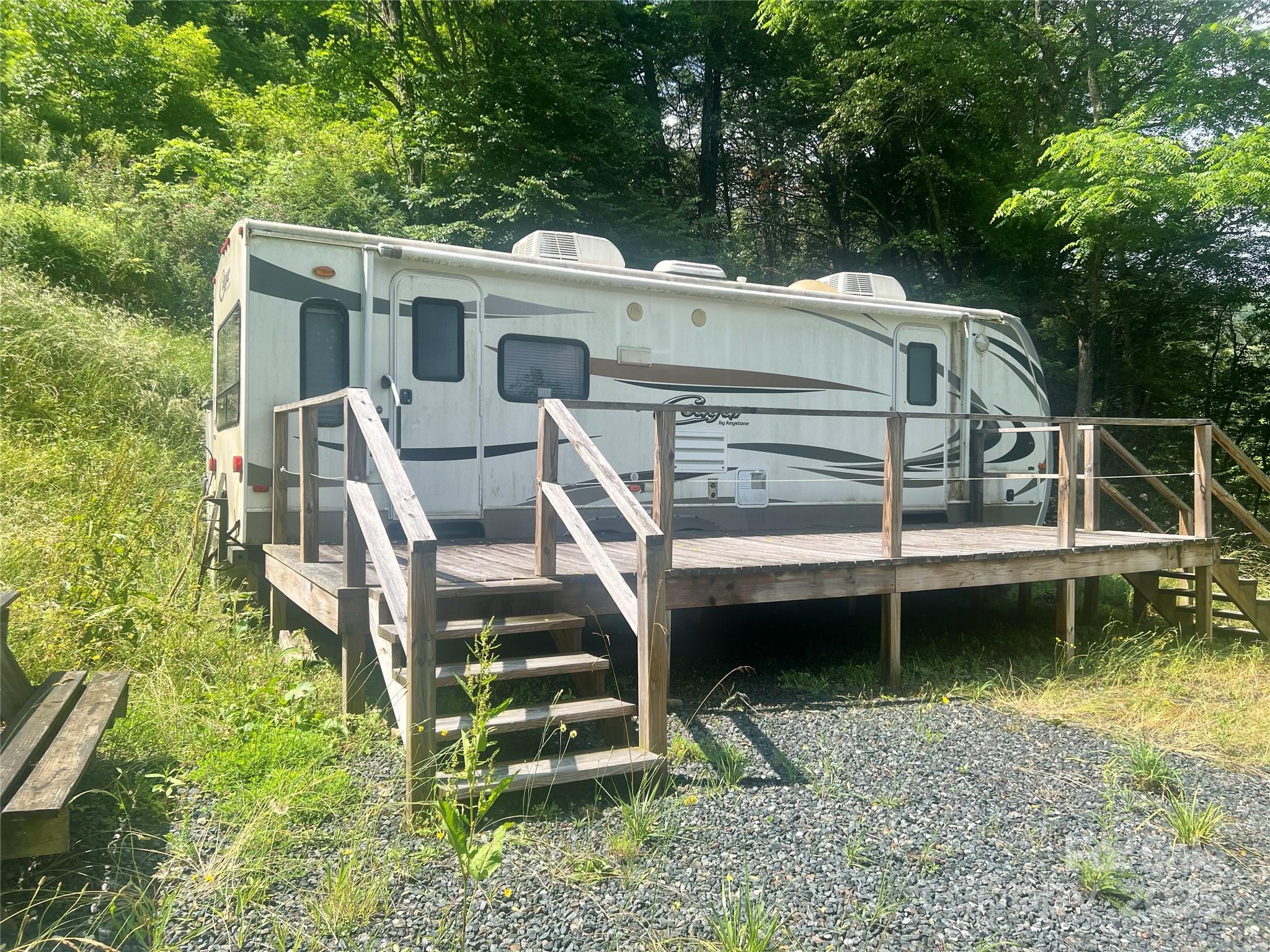 18103 Nc Highway 194 Highway Lansing NC 28643