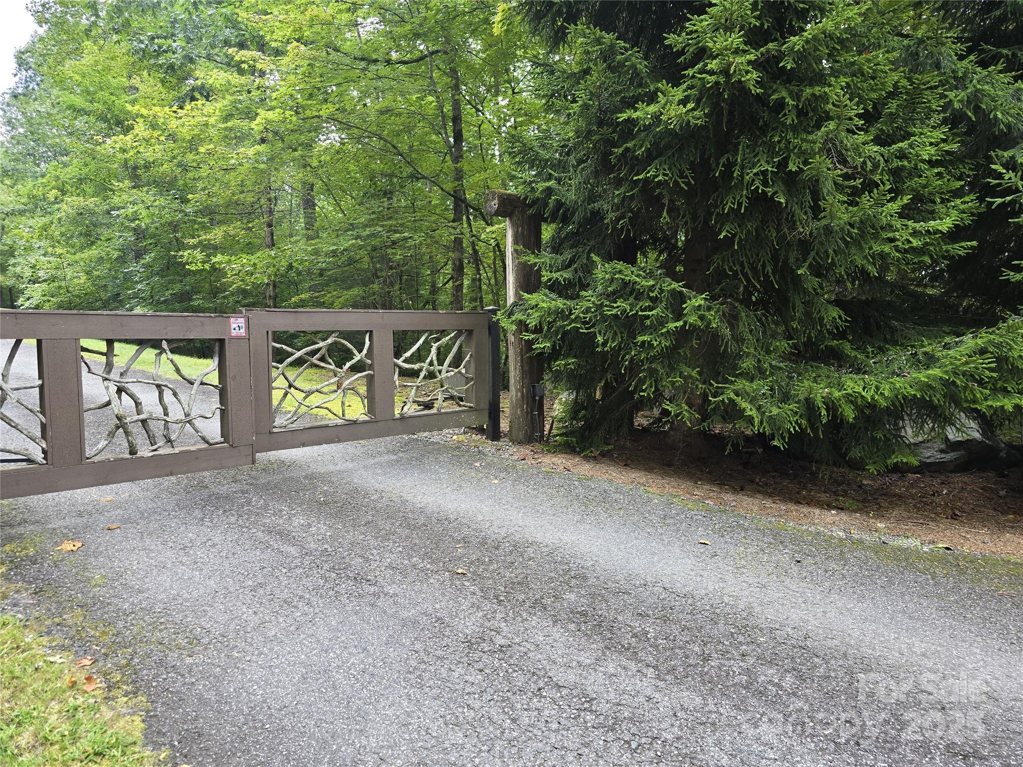 11 Reserve Road Pisgah Forest NC 28768