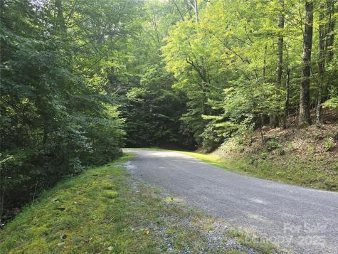 11 Reserve Road Pisgah Forest NC 28768