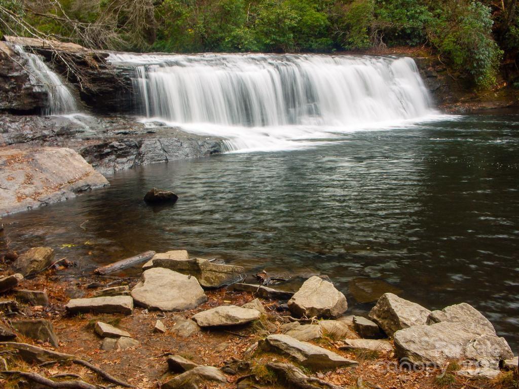 11 Reserve Road Pisgah Forest NC 28768
