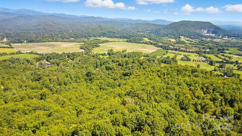 11 Reserve Road Pisgah Forest NC 28768