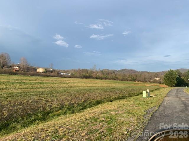 7.33AC Com Chimney Rock Highway Edneyville NC 28792