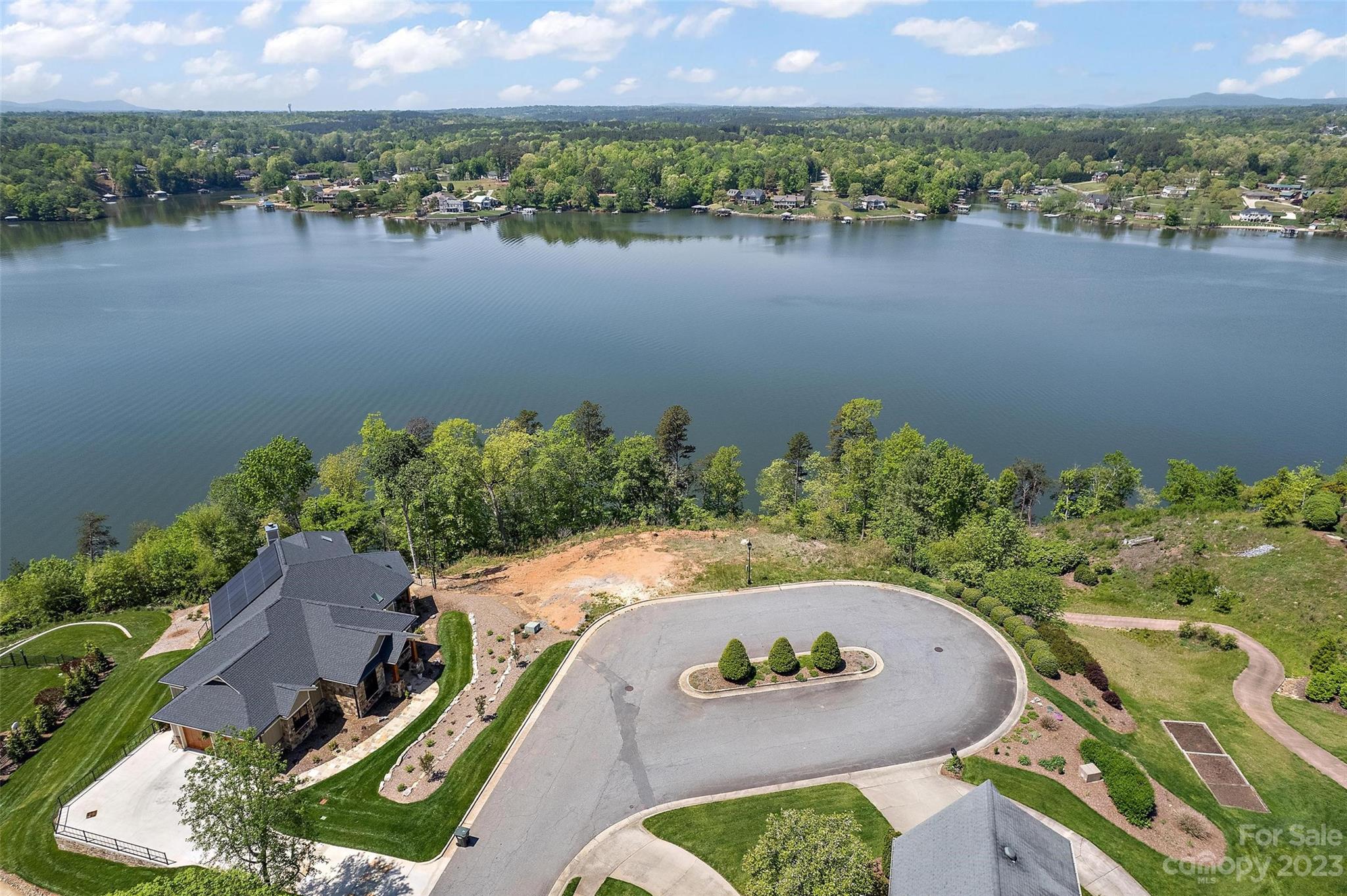 841 37th Avenue NW Hickory NC 28601
