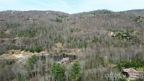 0000 Woodlake Loop Road Elk Park NC 28622