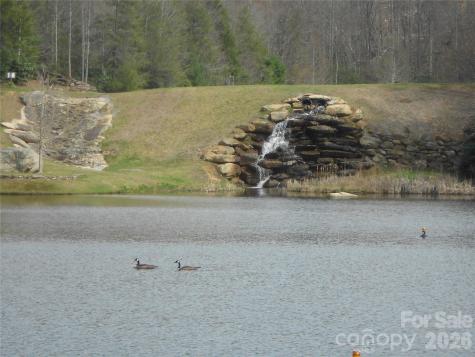0000 Woodlake Loop Road Elk Park NC 28622