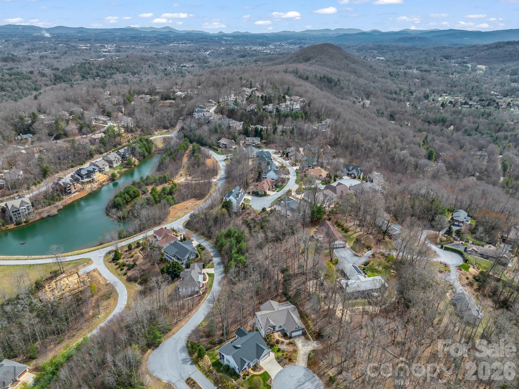 2325 Pommel Road Hendersonville NC 28791