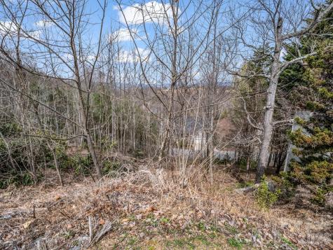 2325 Pommel Road Hendersonville NC 28791