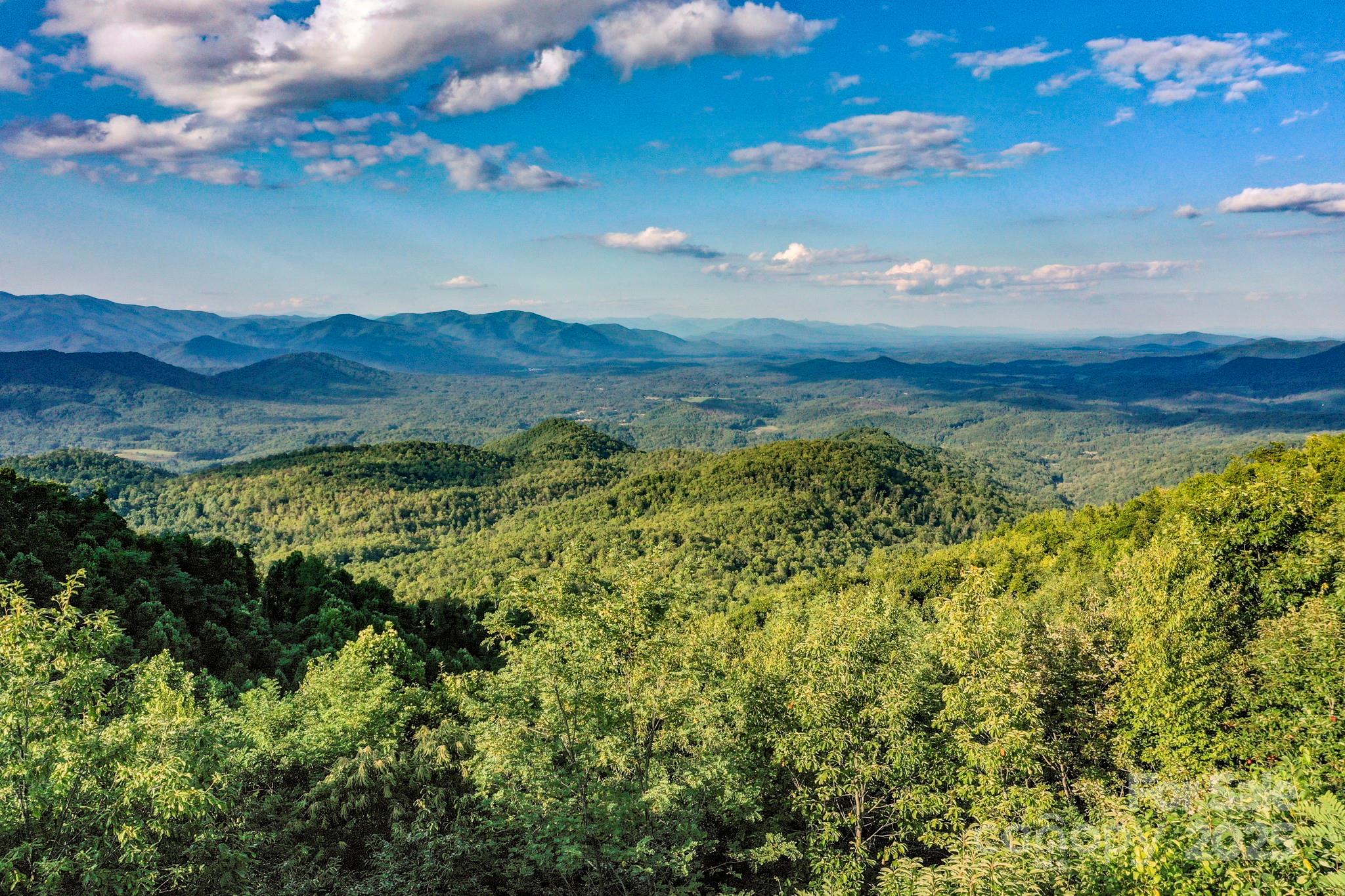 9999 Cliffledge Trail Black Mountain NC 28711