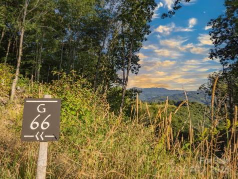 G-66 White Eagle Trail Banner Elk NC 28604