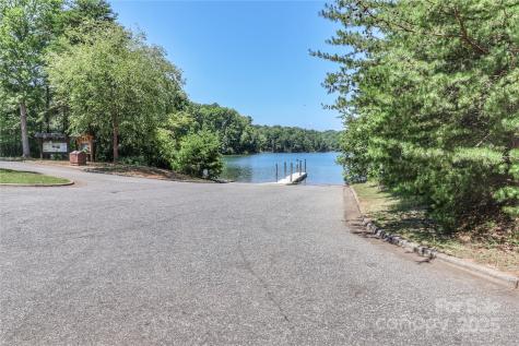 496 Kenway Loop Mooresville NC 28117