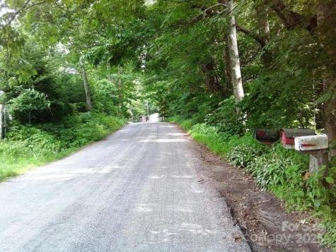 3771 Us Highway 421 Highway N Vilas NC 28692