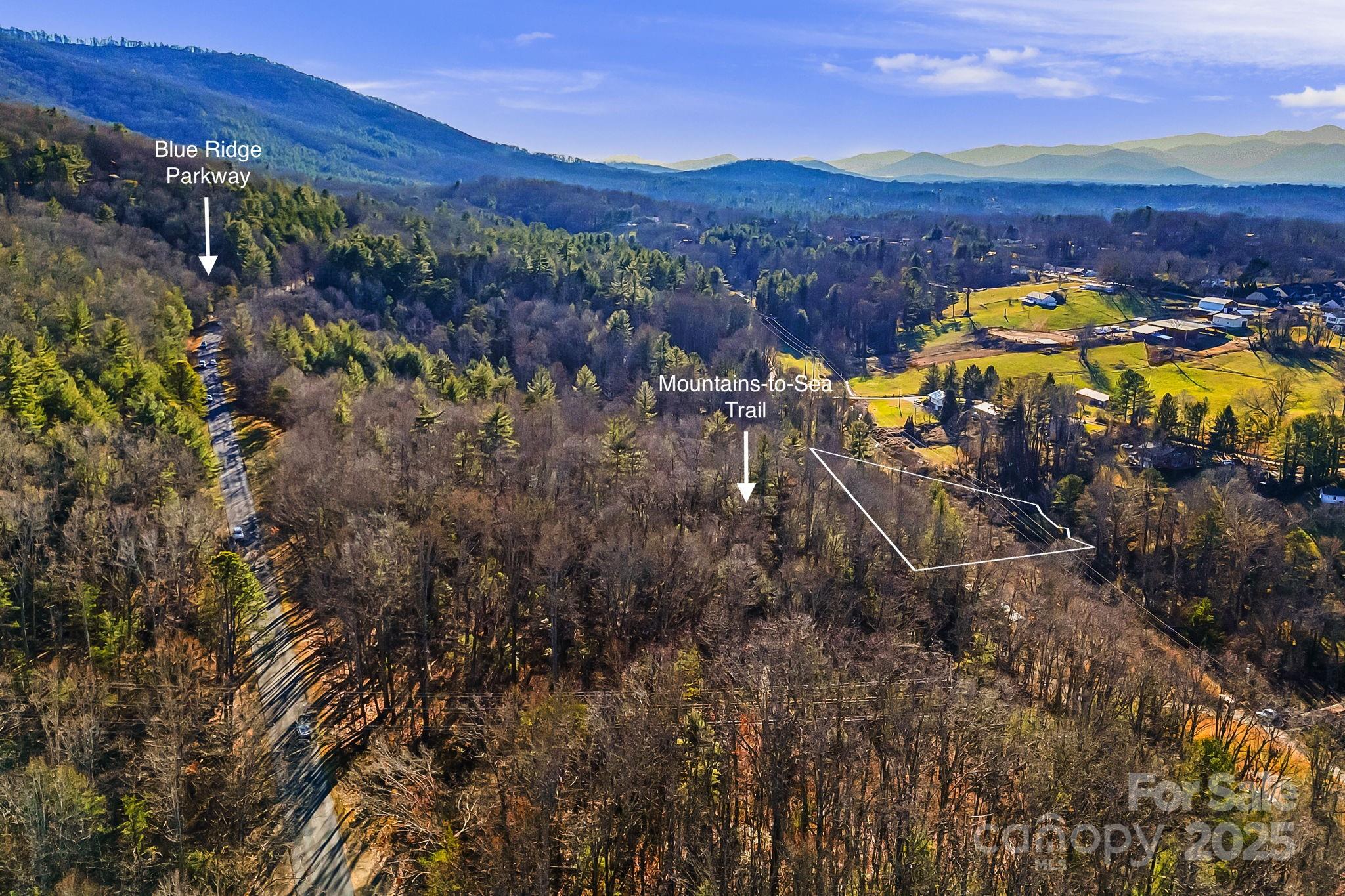 99999 Willow Creek Drive Asheville NC 28803