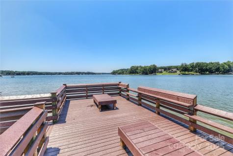 372 Kenway Loop Mooresville NC 28117