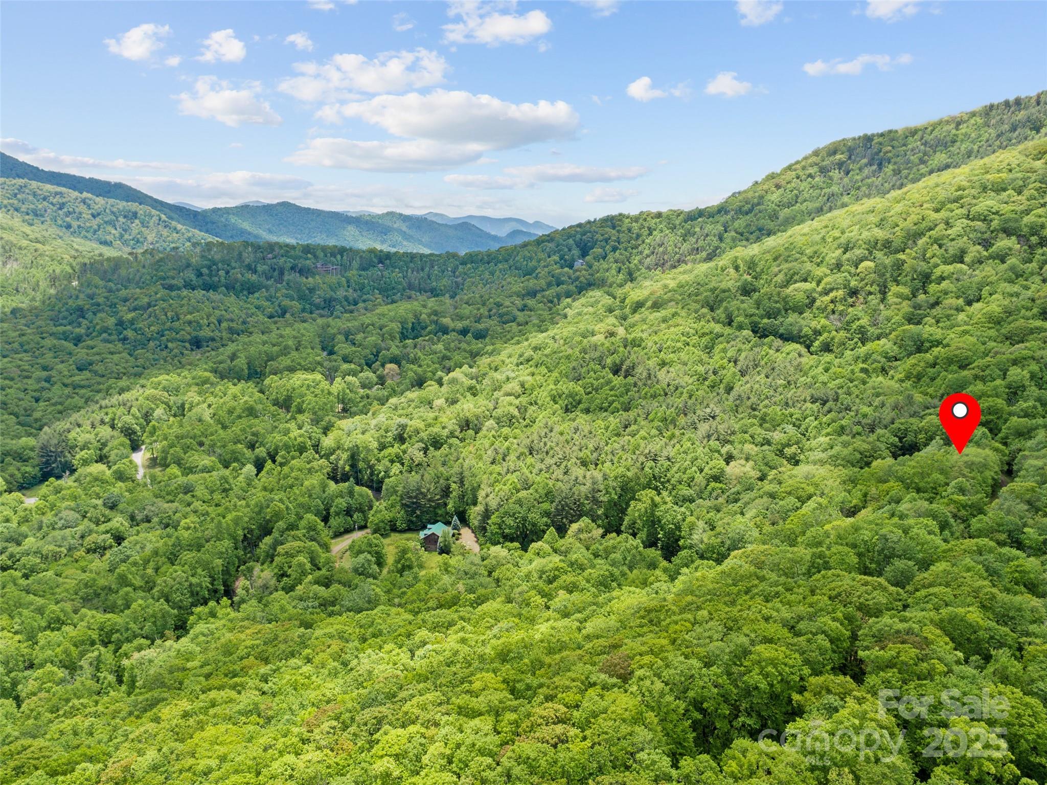 000 N Ridge Runner Road Burnsville NC 28714