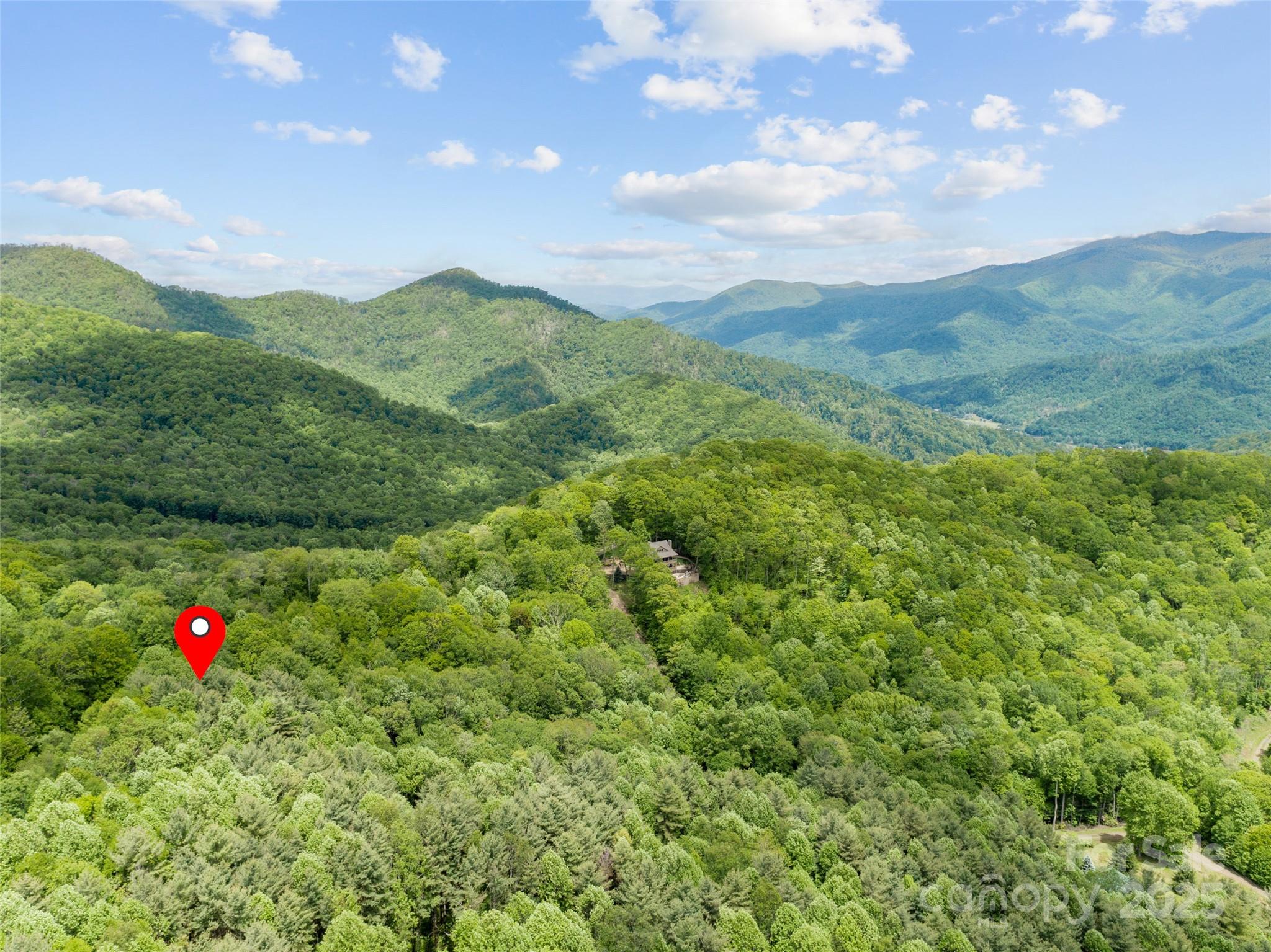 000 N Ridge Runner Road Burnsville NC 28714