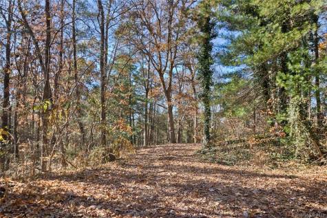 134 Mountain View Road Fairview NC 28730