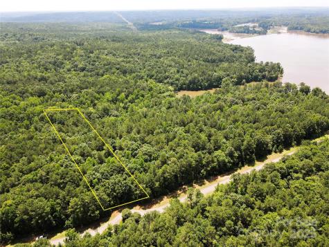 146 N State Lane Rockingham NC 28379