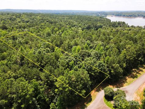 146 N State Lane Rockingham NC 28379