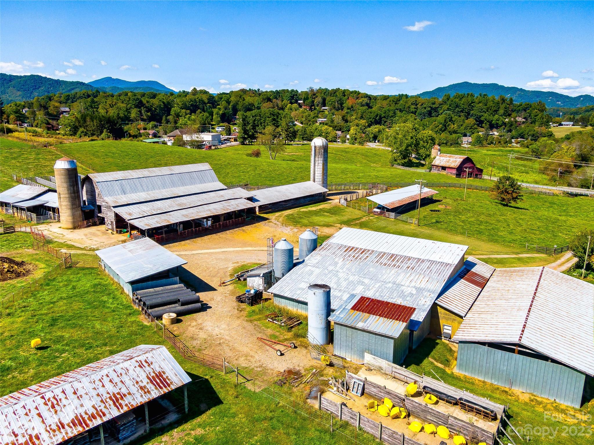 192 Ratcliff Cove Road Waynesville NC 28786