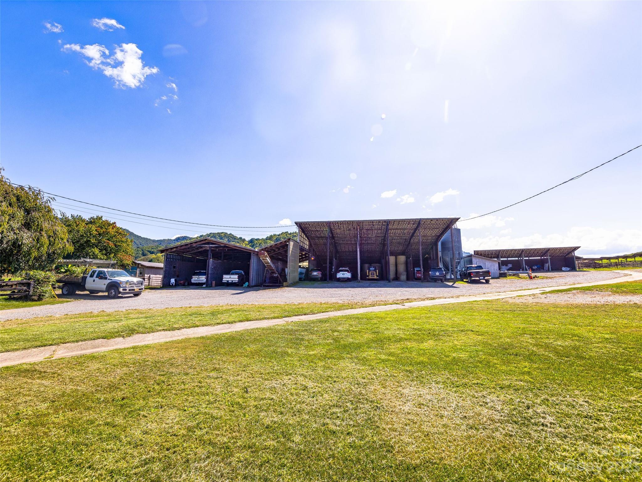 192 Ratcliff Cove Road Waynesville NC 28786