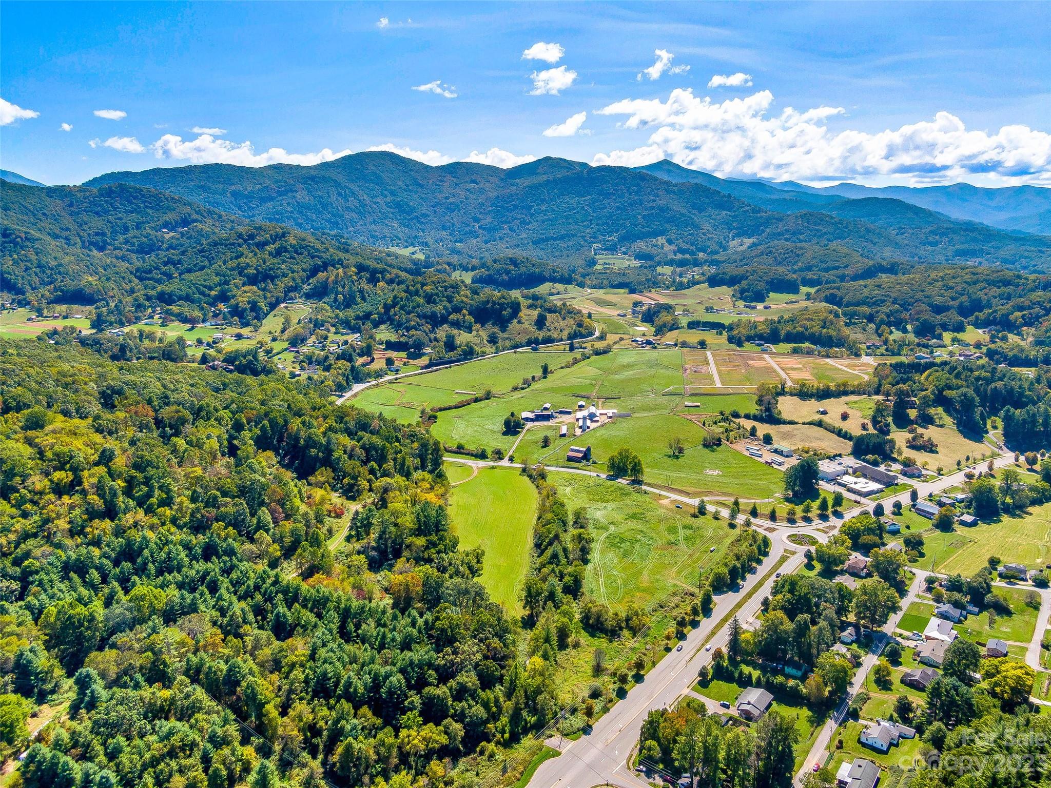192 Ratcliff Cove Road Waynesville NC 28786
