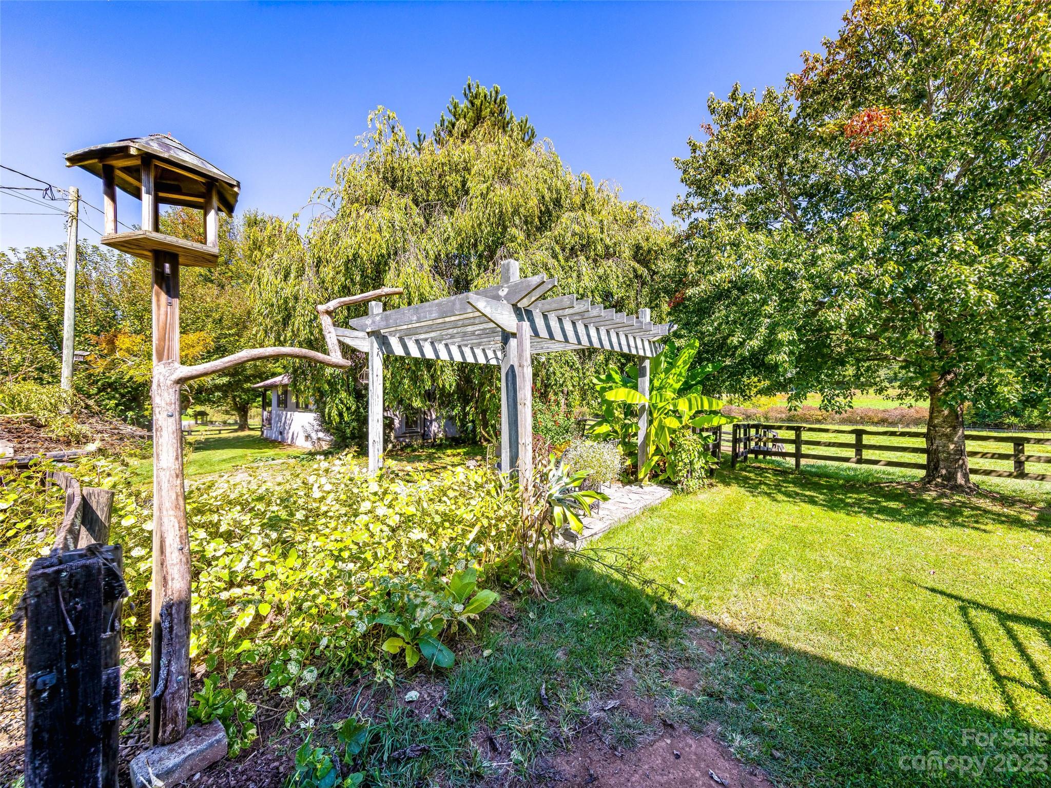 192 Ratcliff Cove Road Waynesville NC 28786